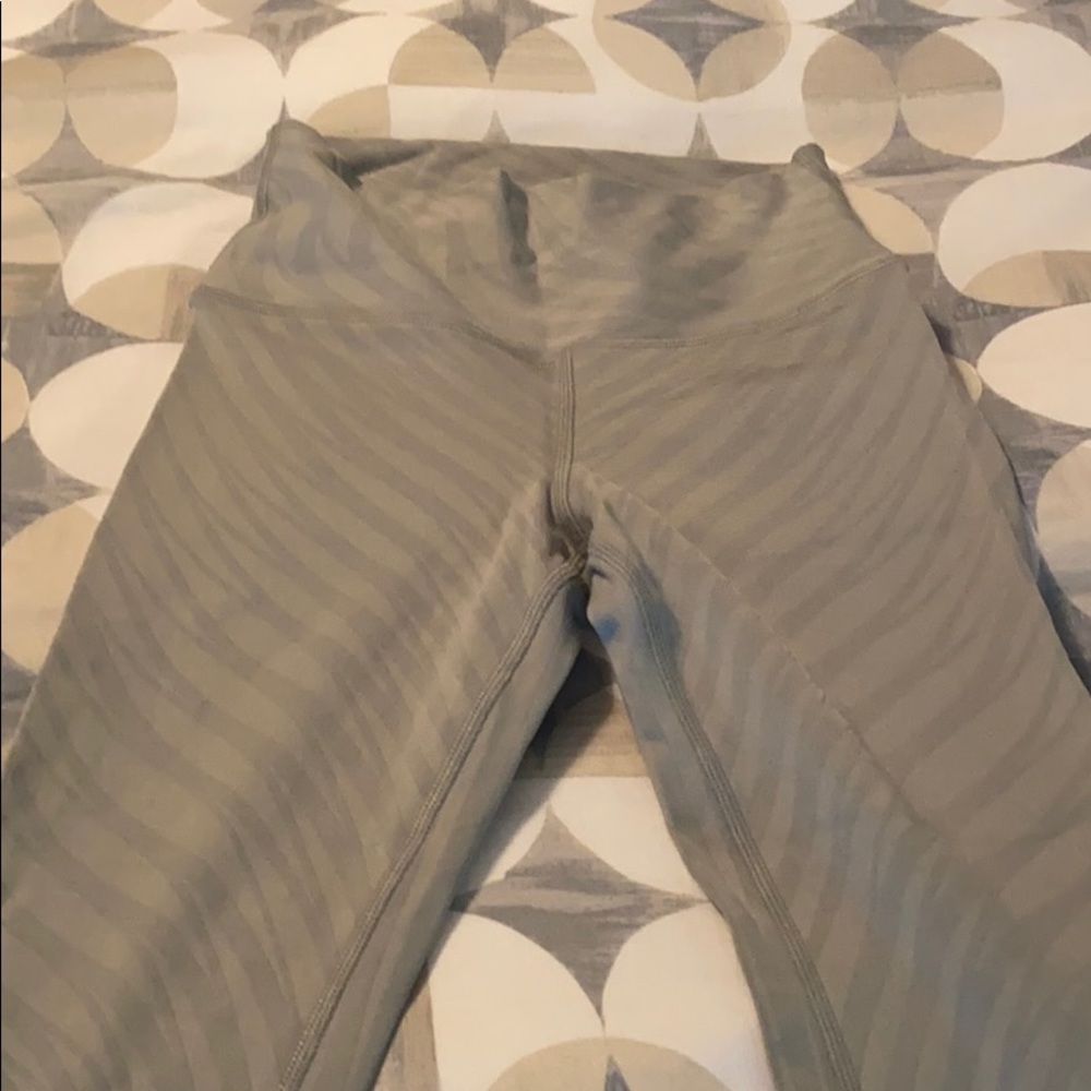 Alo leggings